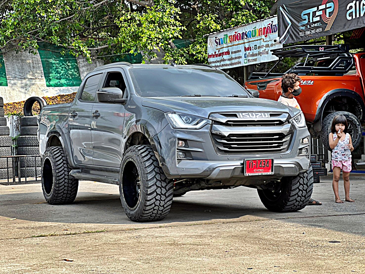 D-MAX ทรงเมกา จากอุธยา
