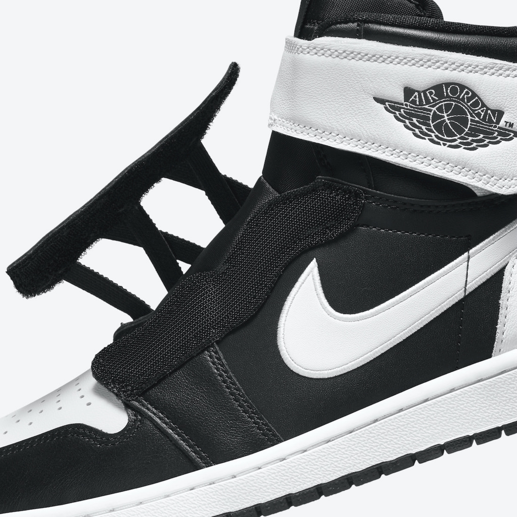 รองเท้า Nike Air Jordan 1 Hi FlyEase ‘PANDA’ #มือ2 (M10.5US)