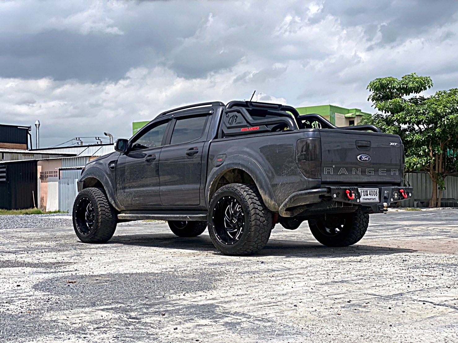 FORD จัดชุดใหม่ ทรงเมกาที่ STEP9