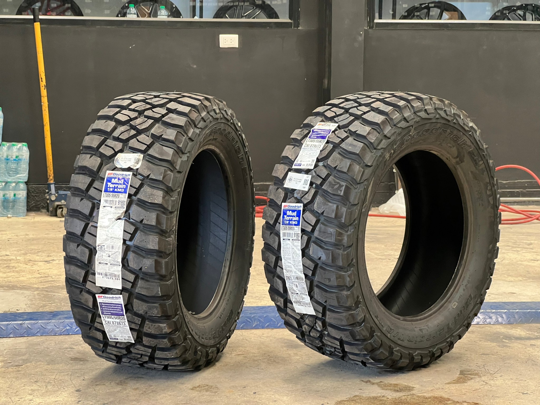 BF 305/55-20 KM3 usa ราคาถูกที่นี่