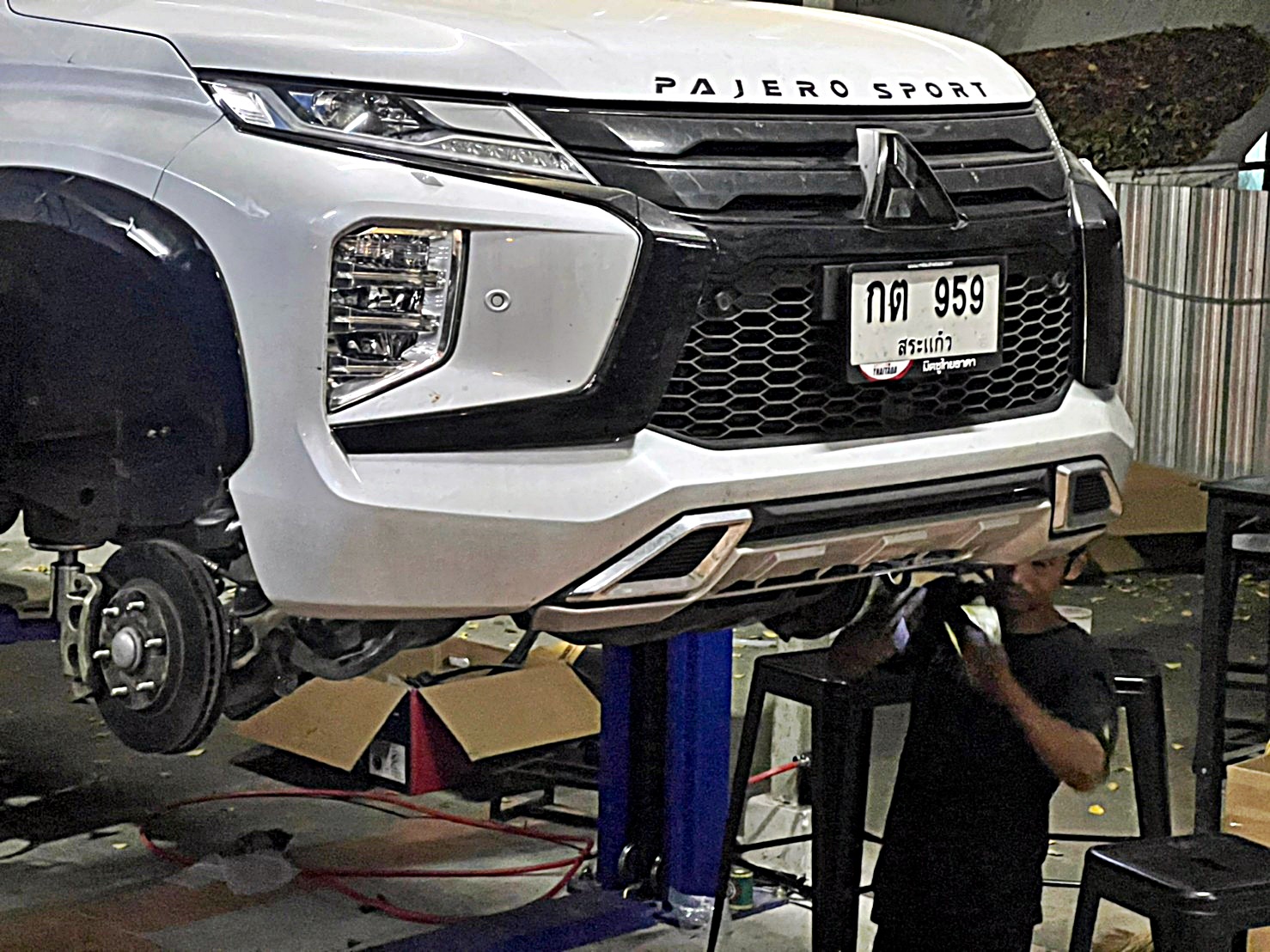 PAJERO SPORT ทรงเมกา ที่ STEP9