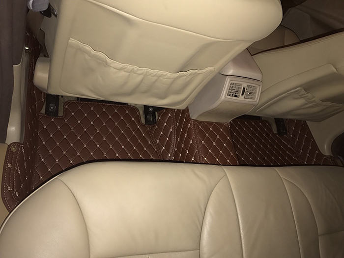 พรมปูพื้นรถยนต์ BENZ E230 W210 ปี1995-03 พรม6D สีน้ำตาลเข้ม เข้ารูป เต็มคัน 3ชิ้น