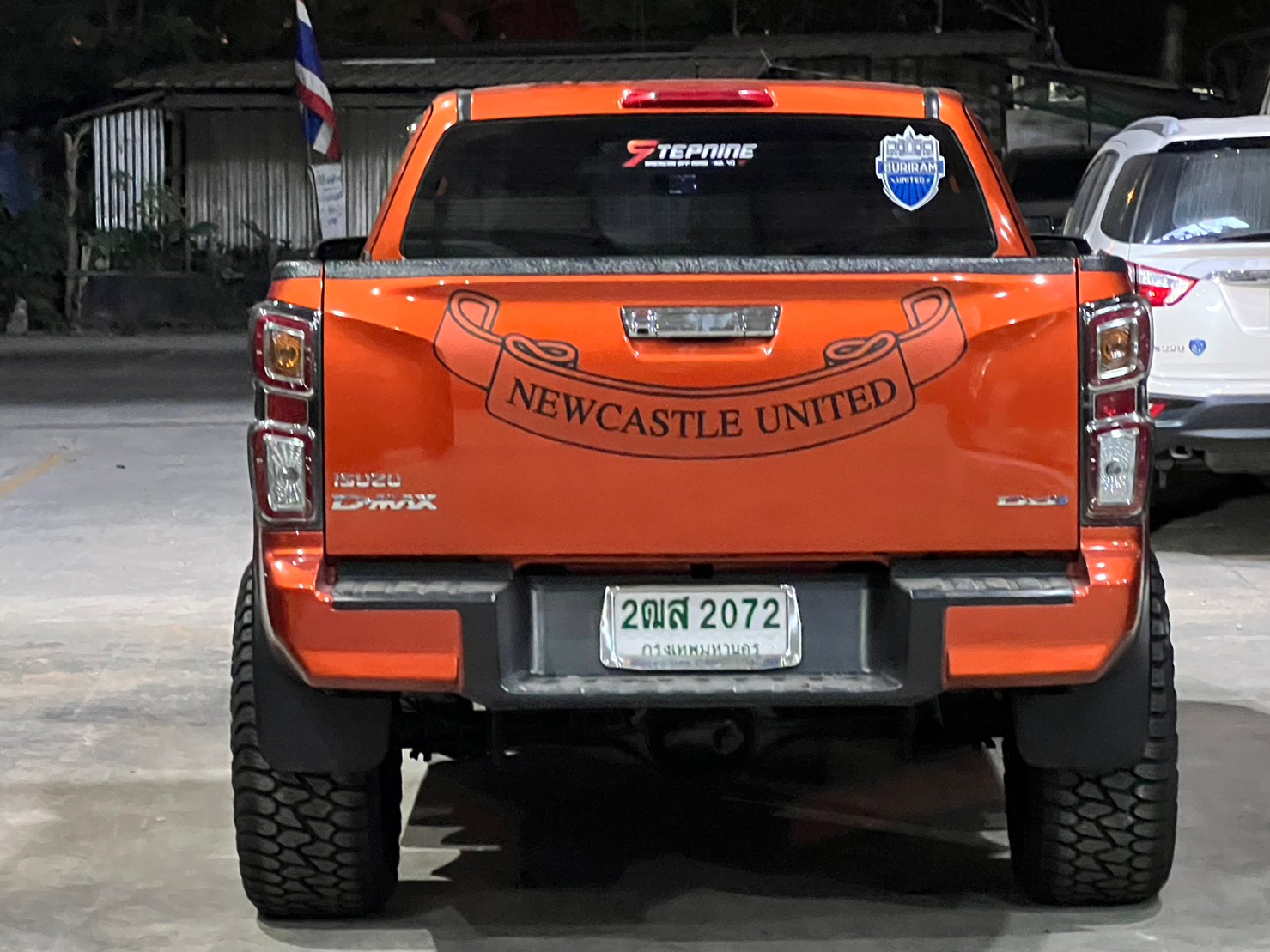 ISUZU D-MAX แต่งทรงเมกาที่ STEP9