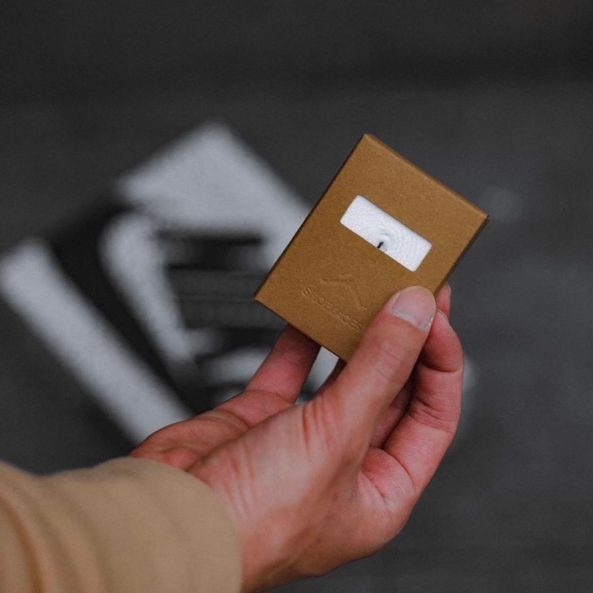 รองเท้า Nike Air Jordan 1 ‘White/Cement’ (M9US)