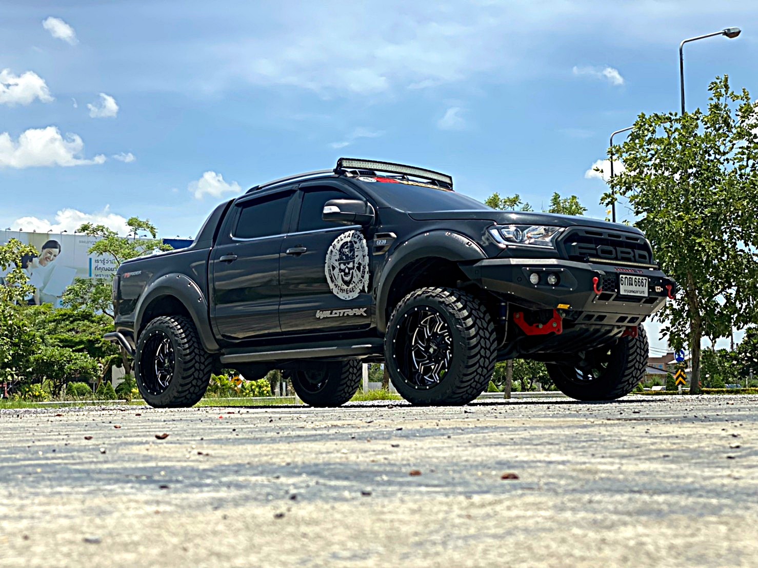 FORD WILDTRACK ทรงเมกา