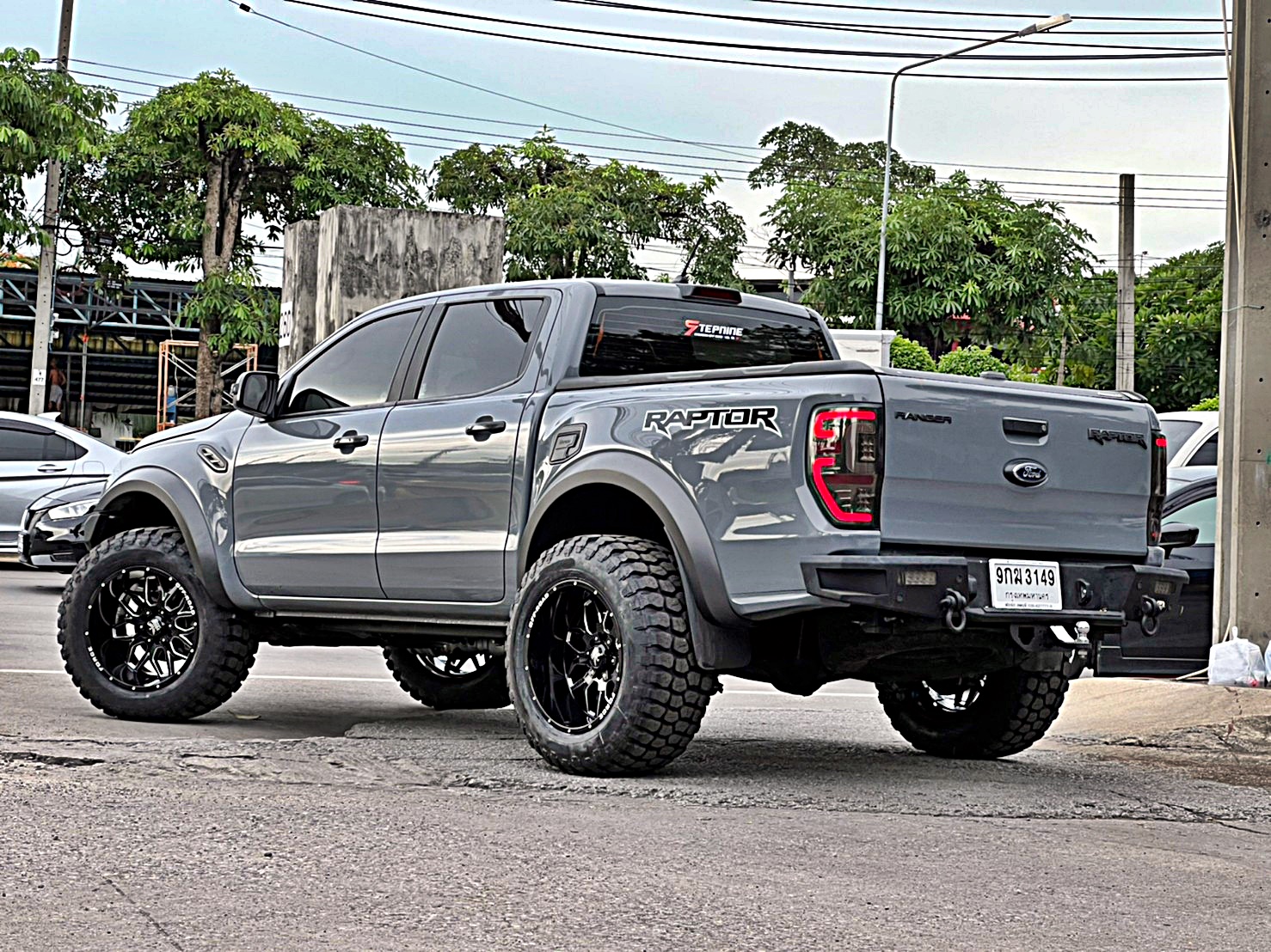 FORD_RAPTOR_ทรงเมกา ที่ STEP9
