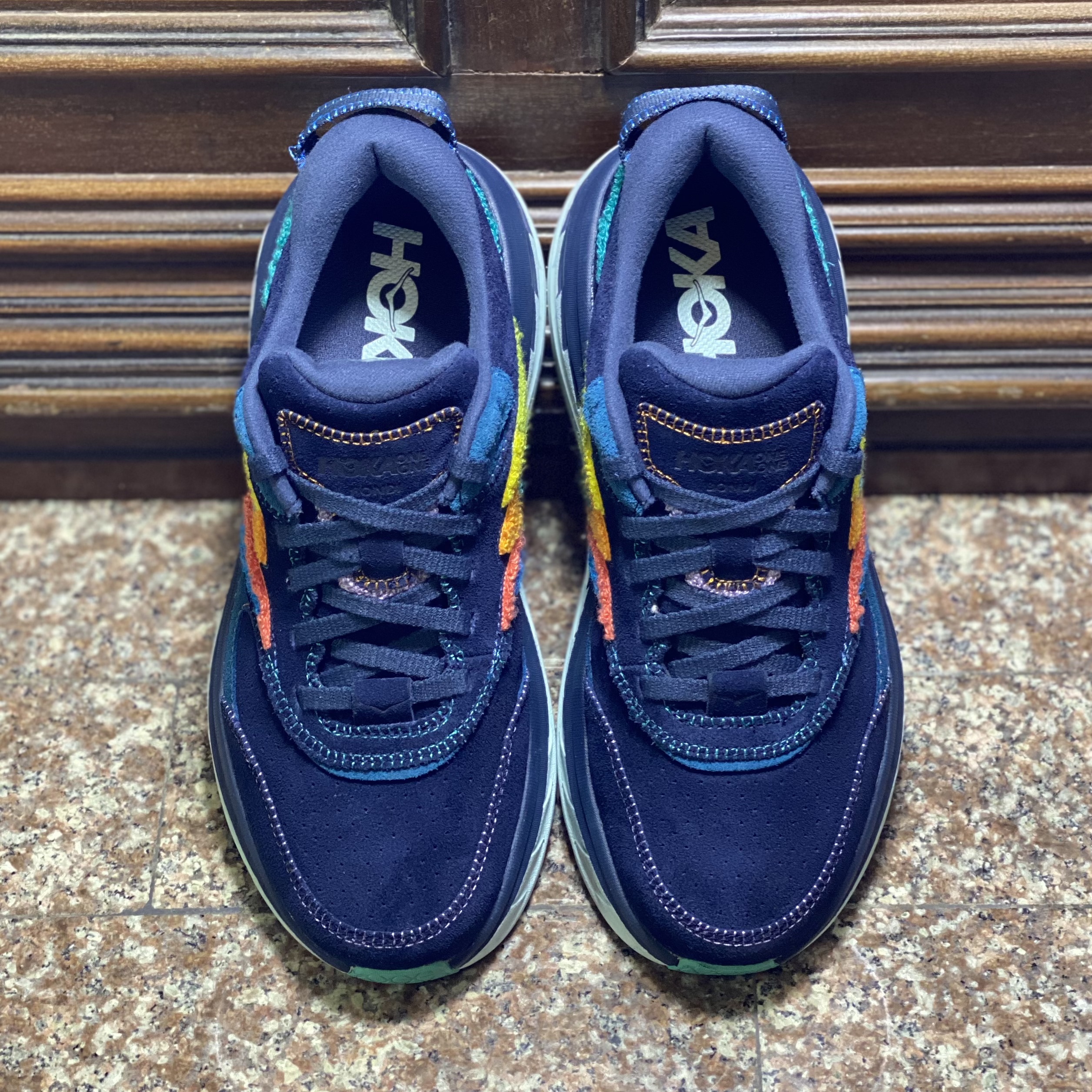 รองเท้า HOKA Bondi L Suede Embroidery ‘EXCLUSIVE’ #มือ2 (M8US)