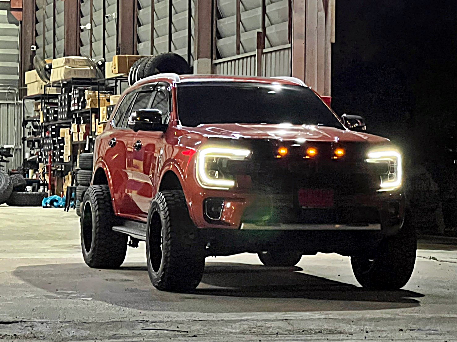 #FORD-EVEREST_NEXTGEN จองคิวมาจากสระแก้ว ทำทรงเมกาที่ STEP9