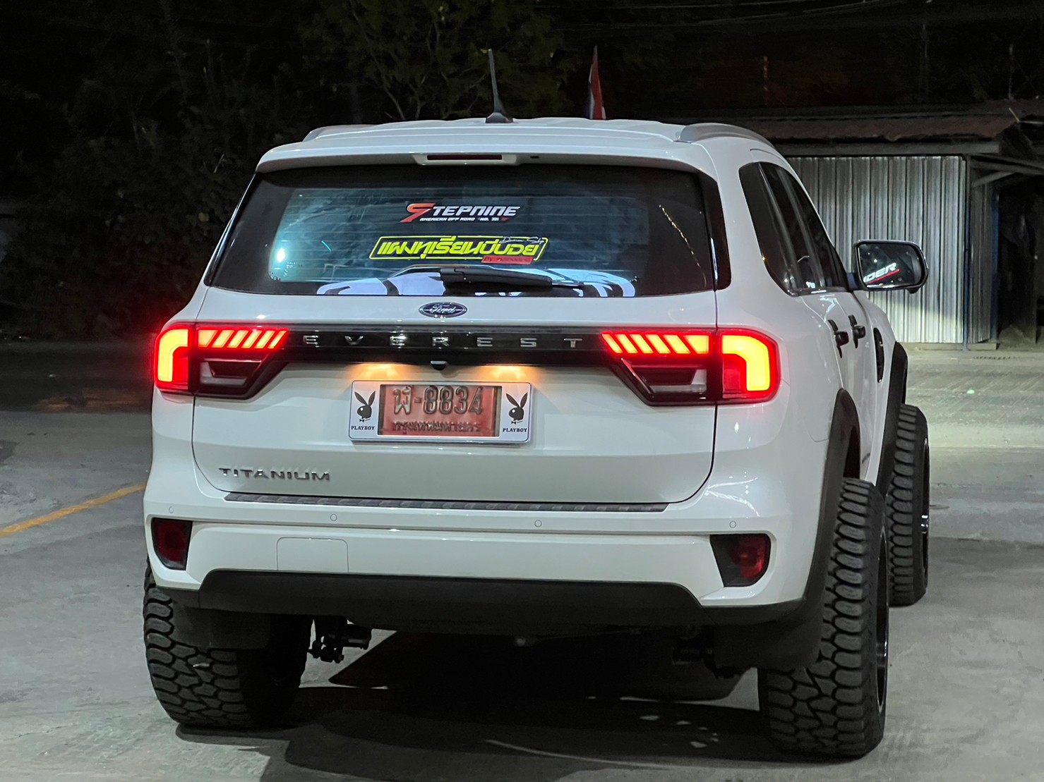 FORD EVEREST NEXTGEN ชุมพร แต่งทรงเมกาที่ STEP9