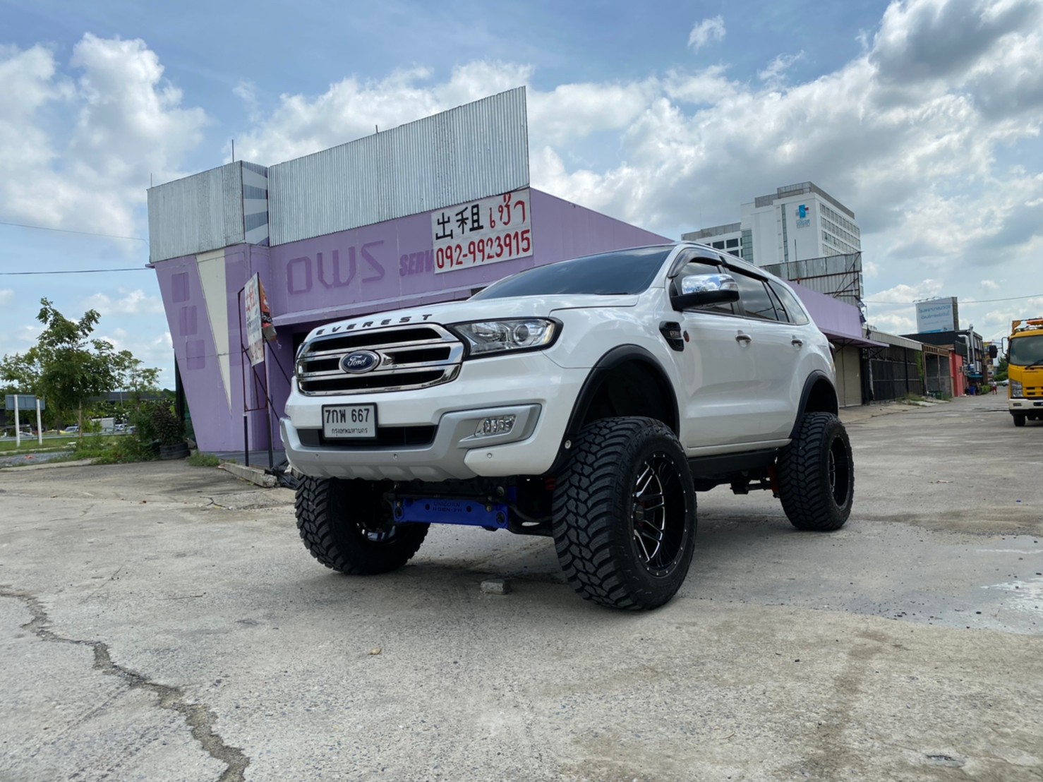 FORD EVEREST ยก6นิ้ว จัด FULLSET ที่ STEP9