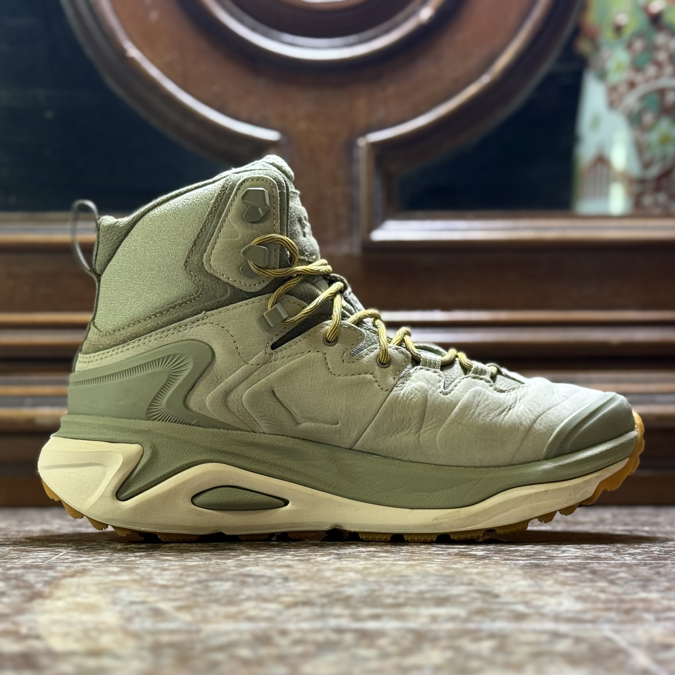 รองเท้าเดินป่า HOKA KAHA 3 GTX ‘Sea Moss’ #มือ2 (M9.5US)