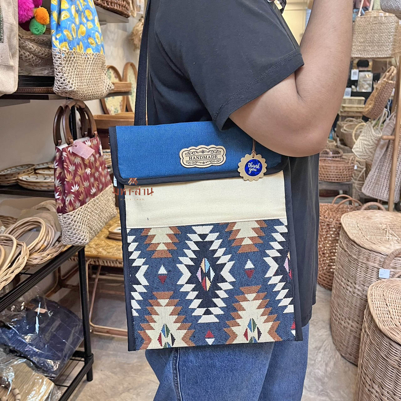 กระเป๋าคาดอก สะพายไหล่ โบโฮ สตรีทแฟชั่น 😎