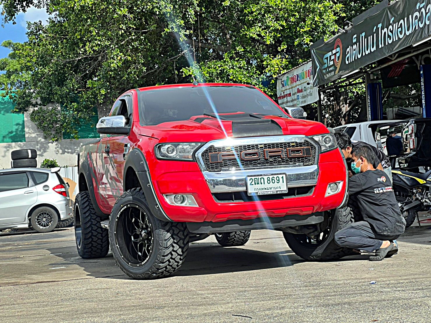 FORD_RANGER_ทรงเมกาจองคิวมาจากลำพูน