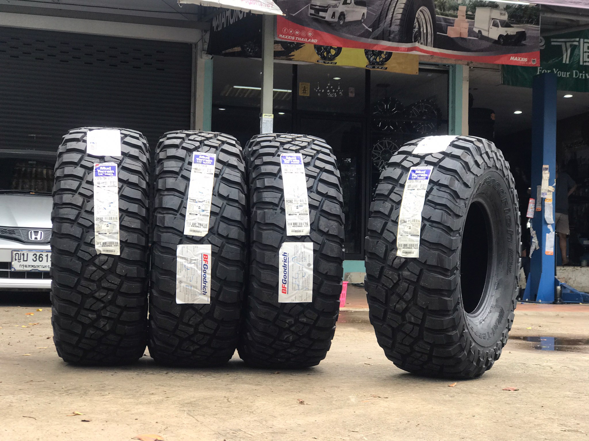 BF GOODRICH KM3 315/75-16 ราคาถูก ต้อง STEP9 เท่านั้น