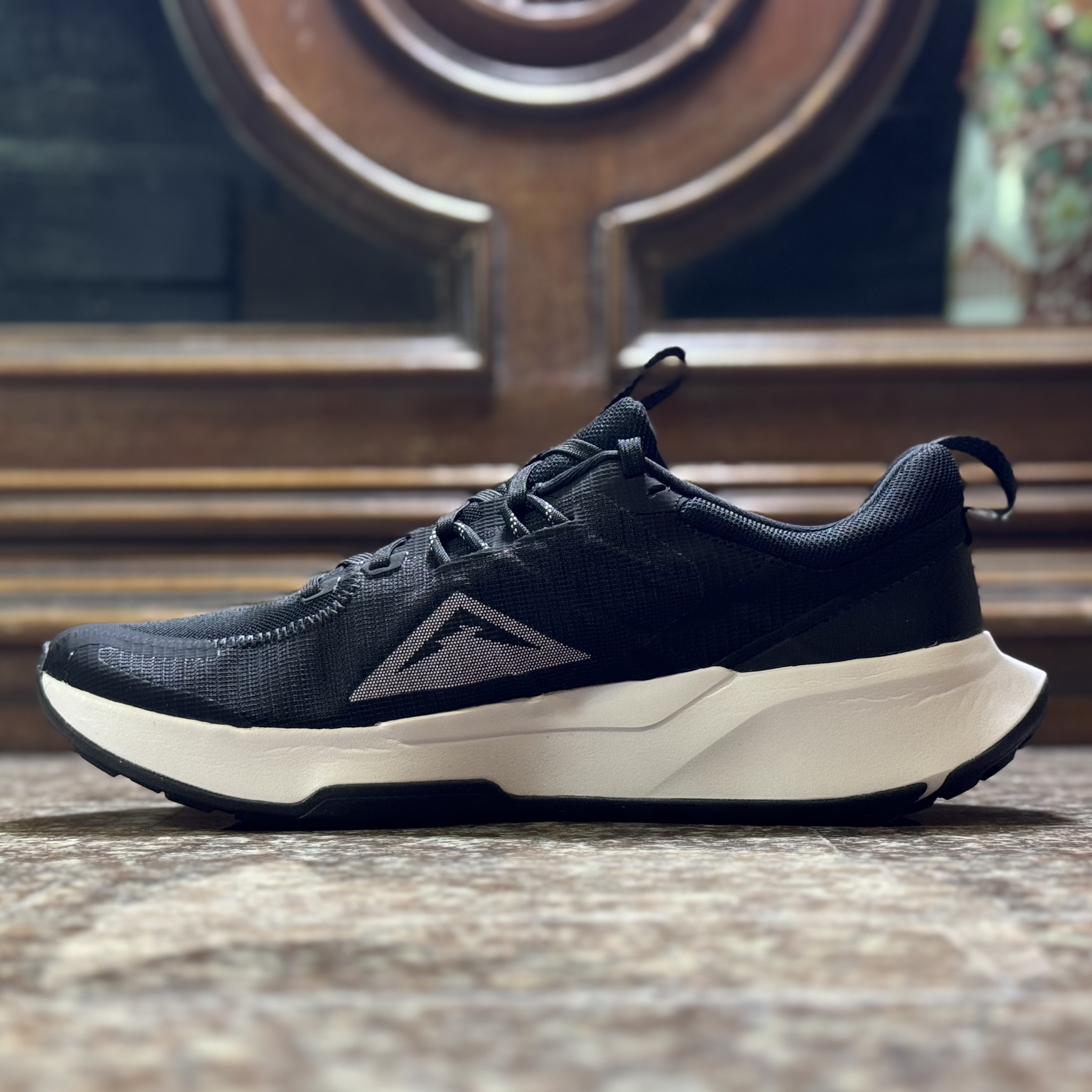 รองเท้าวิ่งเทรล Nike Juniper Trail 2 ‘BLACK’ (M9/10US)