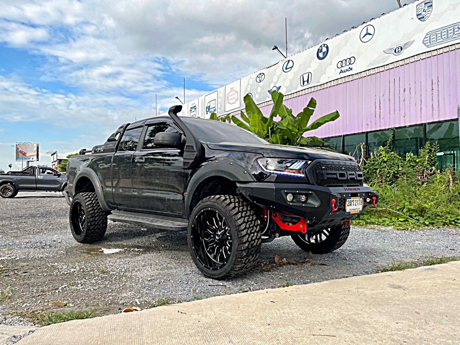 FORD RANGER จัดทรงเมกา ขอบ22 ที่ STEP9
