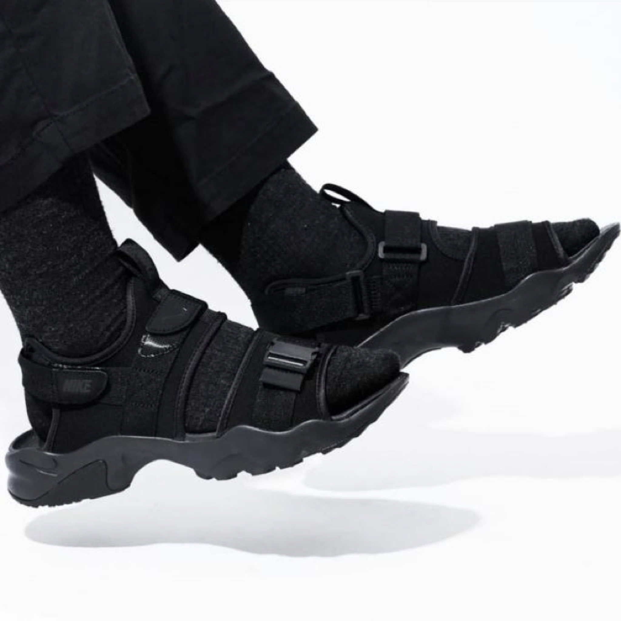 รองเท้า Nike Canyon Sandal ‘TripleBlack’ (M10/11US)