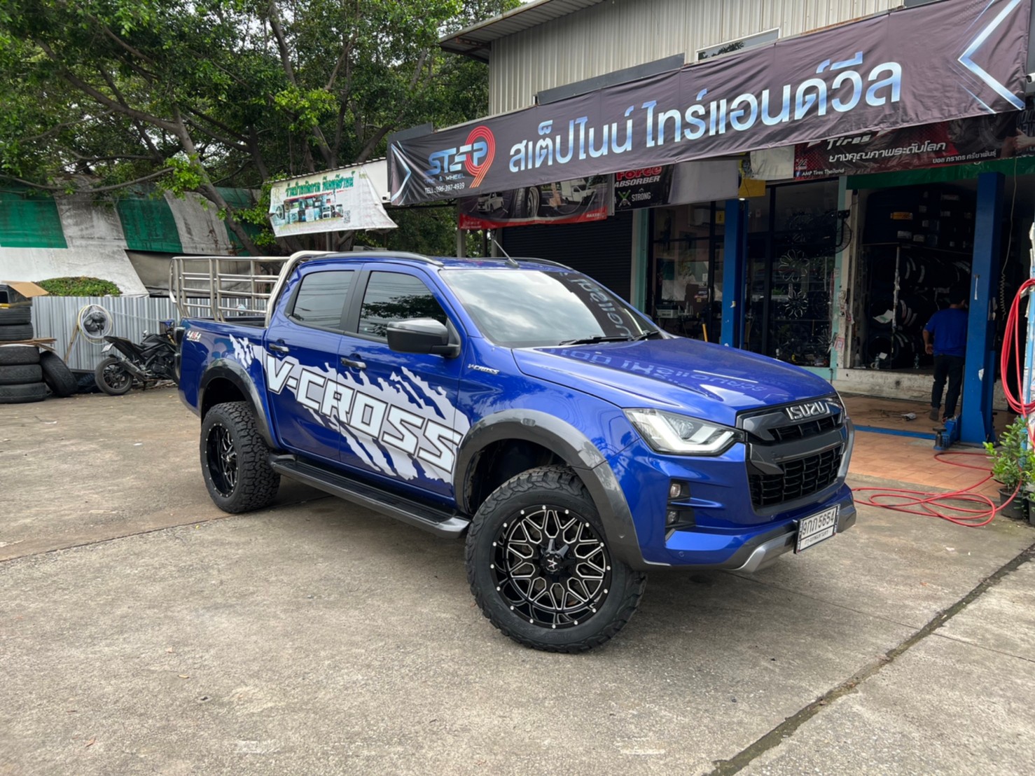 D-MAX ทรงเมกา ขอบ20
