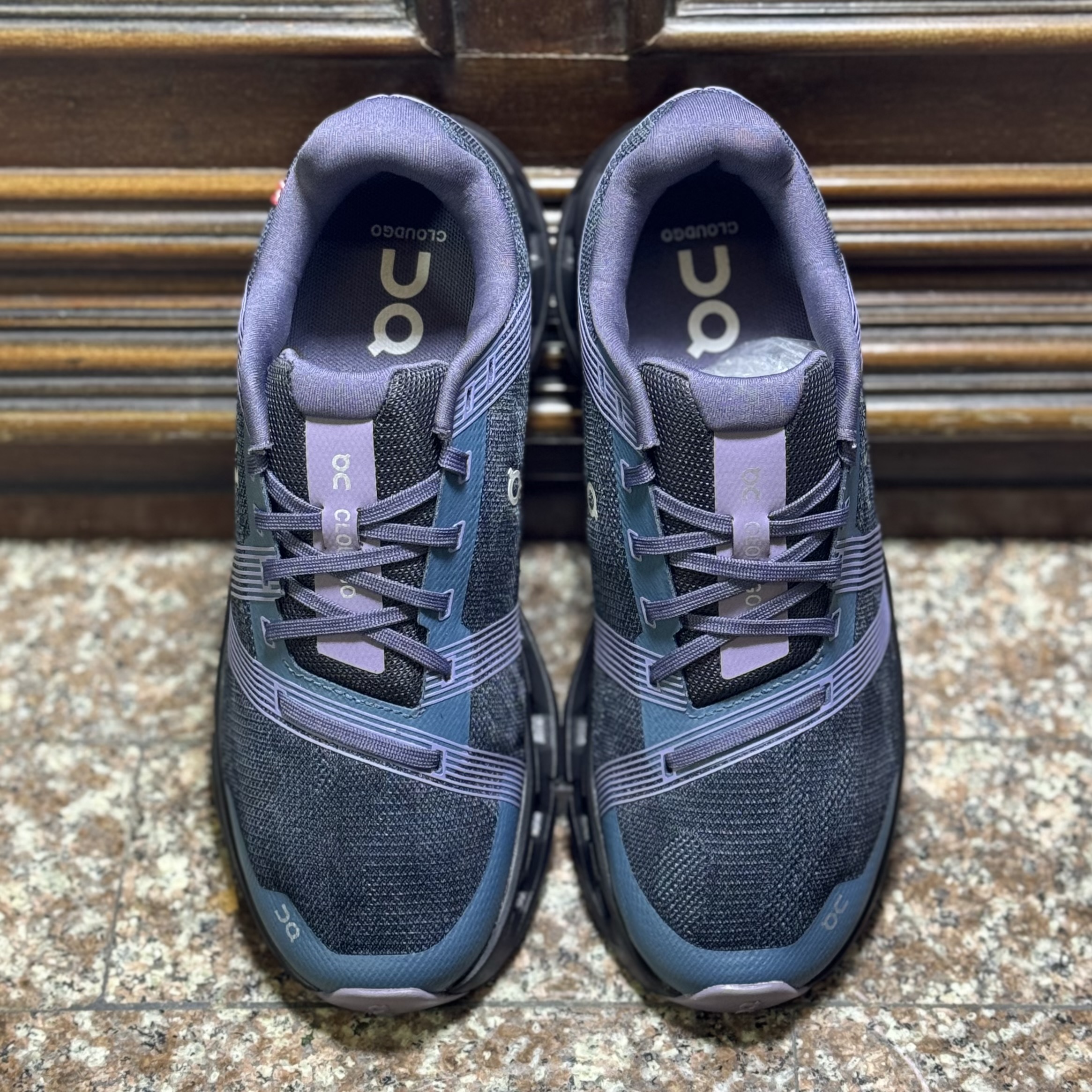 รองเท้าวิ่ง On CloudGo ‘Storm/Magnet’ #มือ2 (W8US) Women