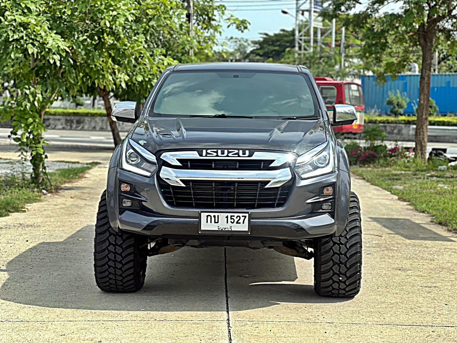 D_MAX_จองคิวมาจากจันทบุรี ทำทรงเมกาที่ STEP9