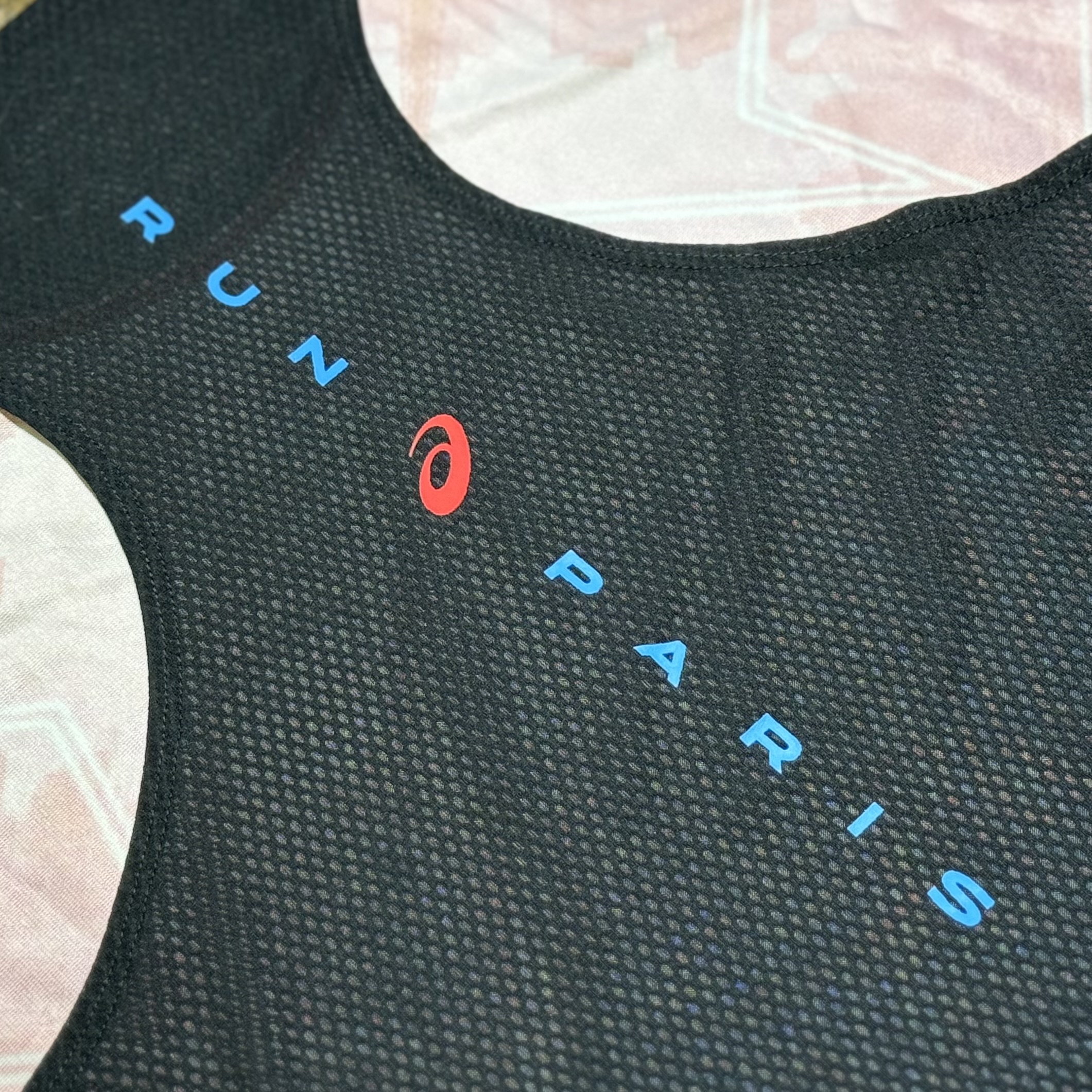 เสื้อวิ่ง ASICS Marathon Running Tank Women ‘PARIS’ (L)