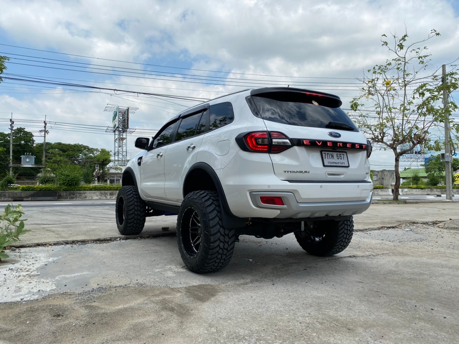 FORD EVEREST ยก6นิ้ว จัด FULLSET ที่ STEP9