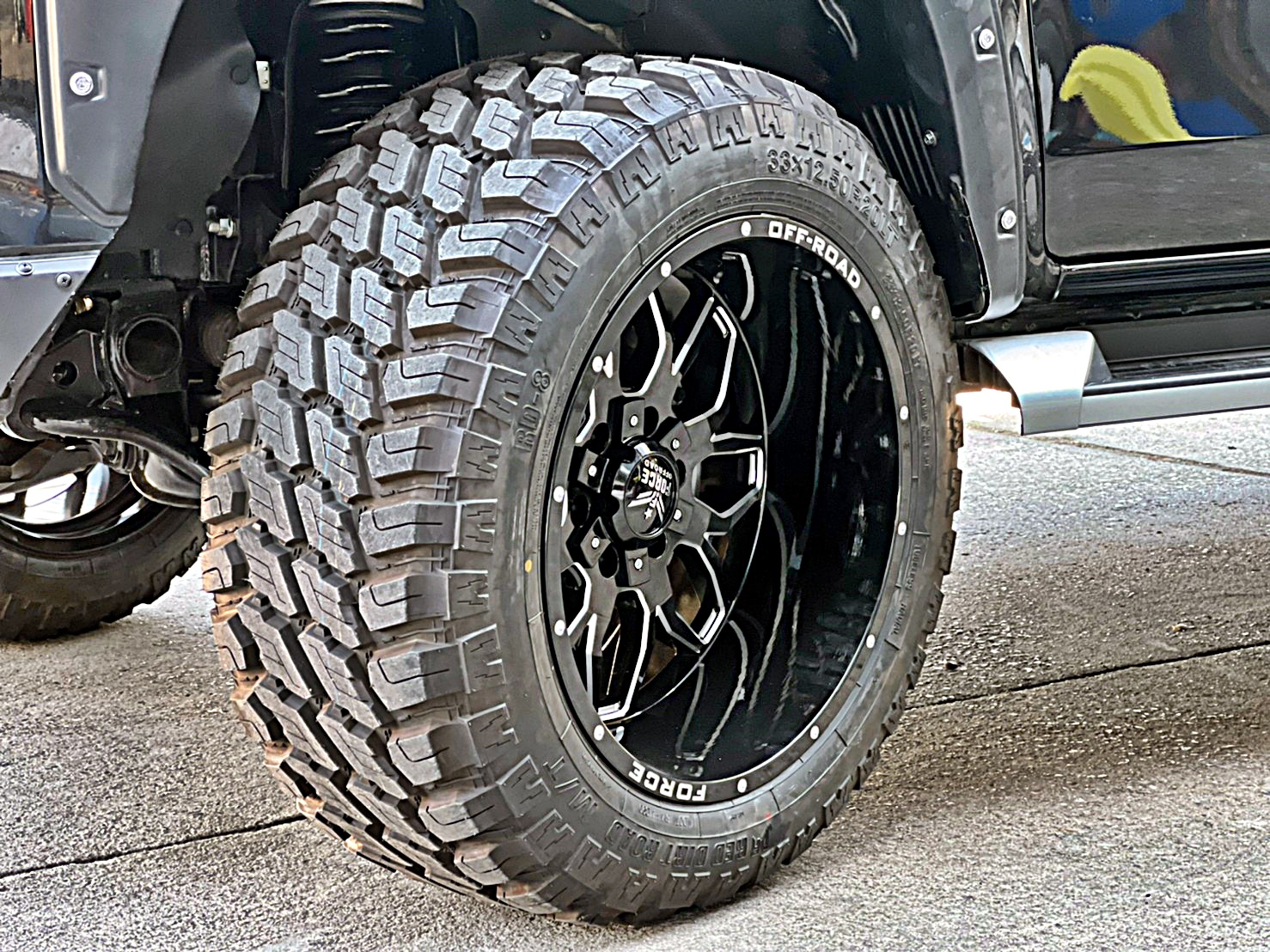 TRITON ทรงเมกา ล้อ FORCE ที่ STEP9