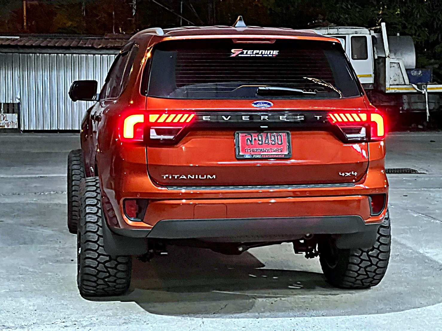 #FORD-EVEREST_NEXTGEN จองคิวมาจากสระแก้ว ทำทรงเมกาที่ STEP9