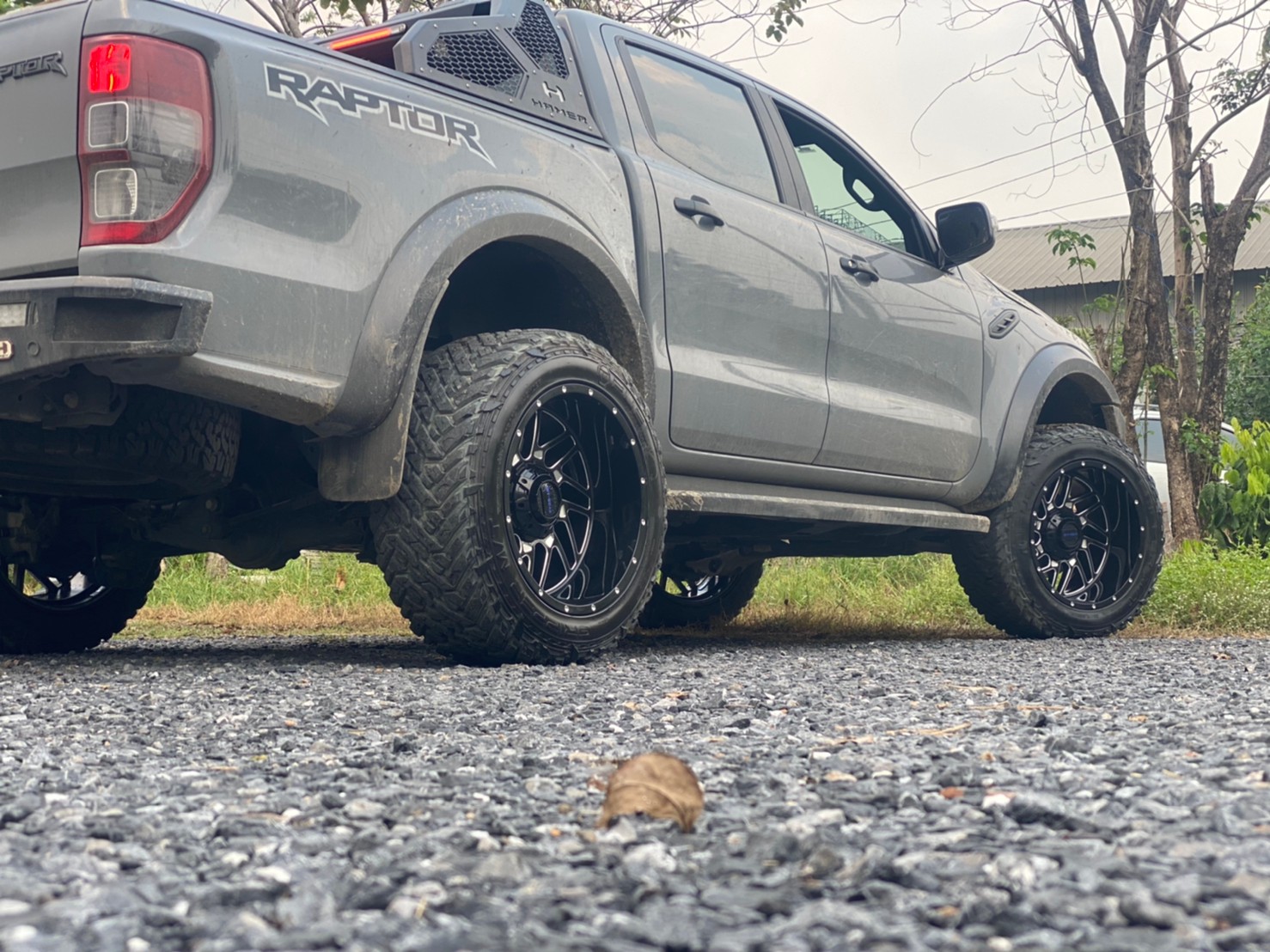 FORD RAPTOR จากสระบุรี จัดล้อออฟโหดๆๆ ที่ STEP9