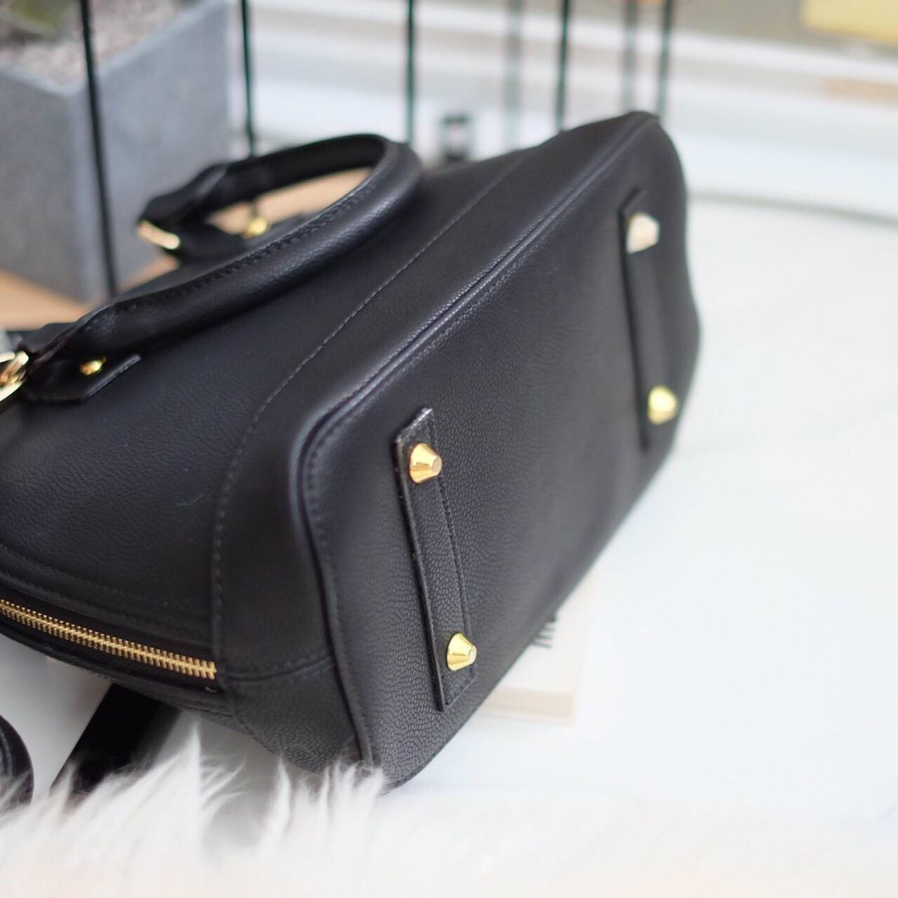 กระเป๋าคลาสสิคสุดน่ารัก