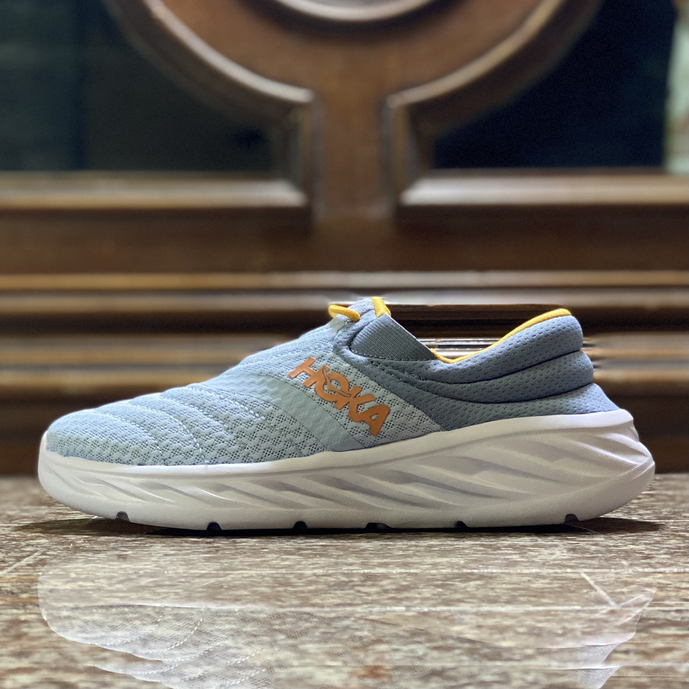 รองเท้า HOKA Ora Recovery Shoe 2 Women (W8/9US)