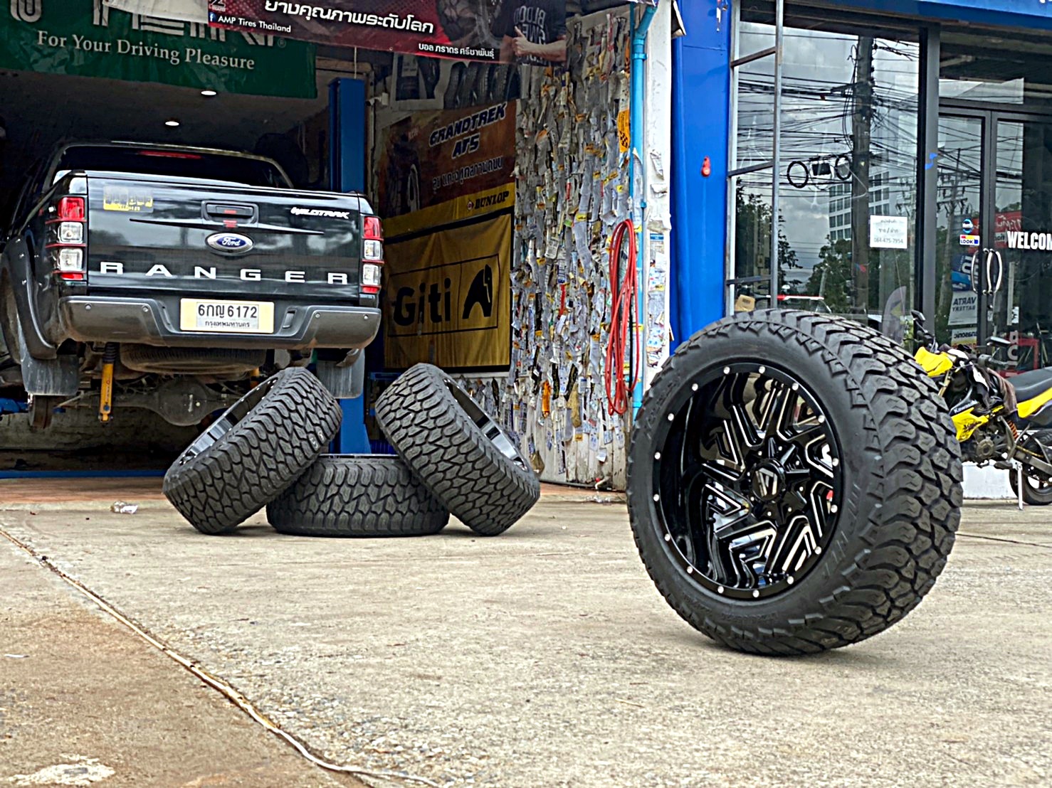 FORD WILDTRAK จัดทรงเมกาที่ STEP9