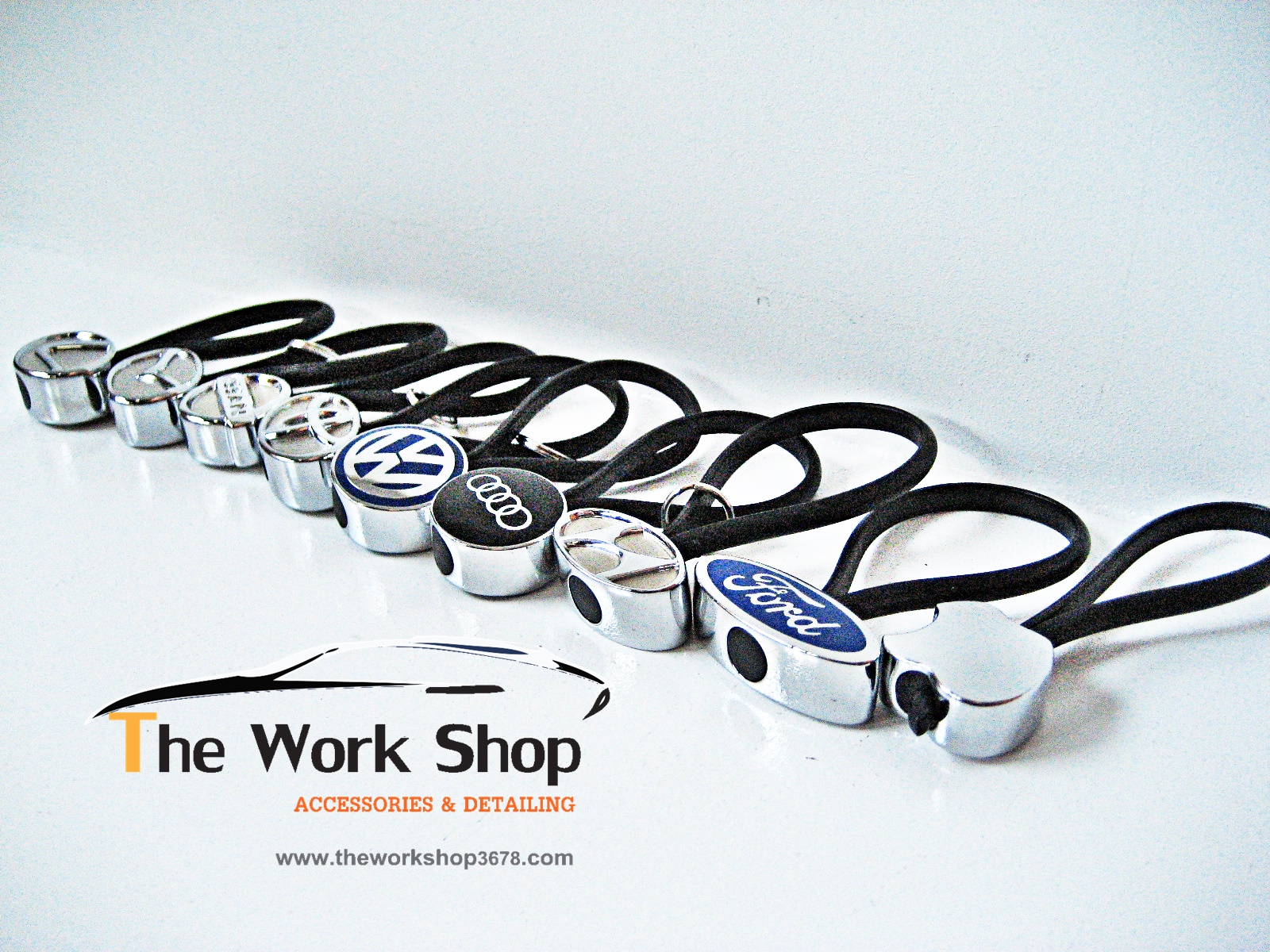 Key Ring for Several car makes Logo - Nissan