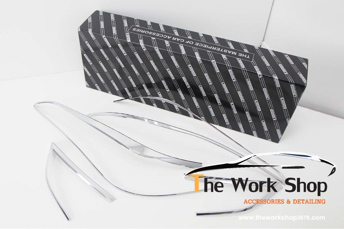 Rear Lamp Garnish for Elantra ( โครเมี่ยมแต่งไฟท้าย )