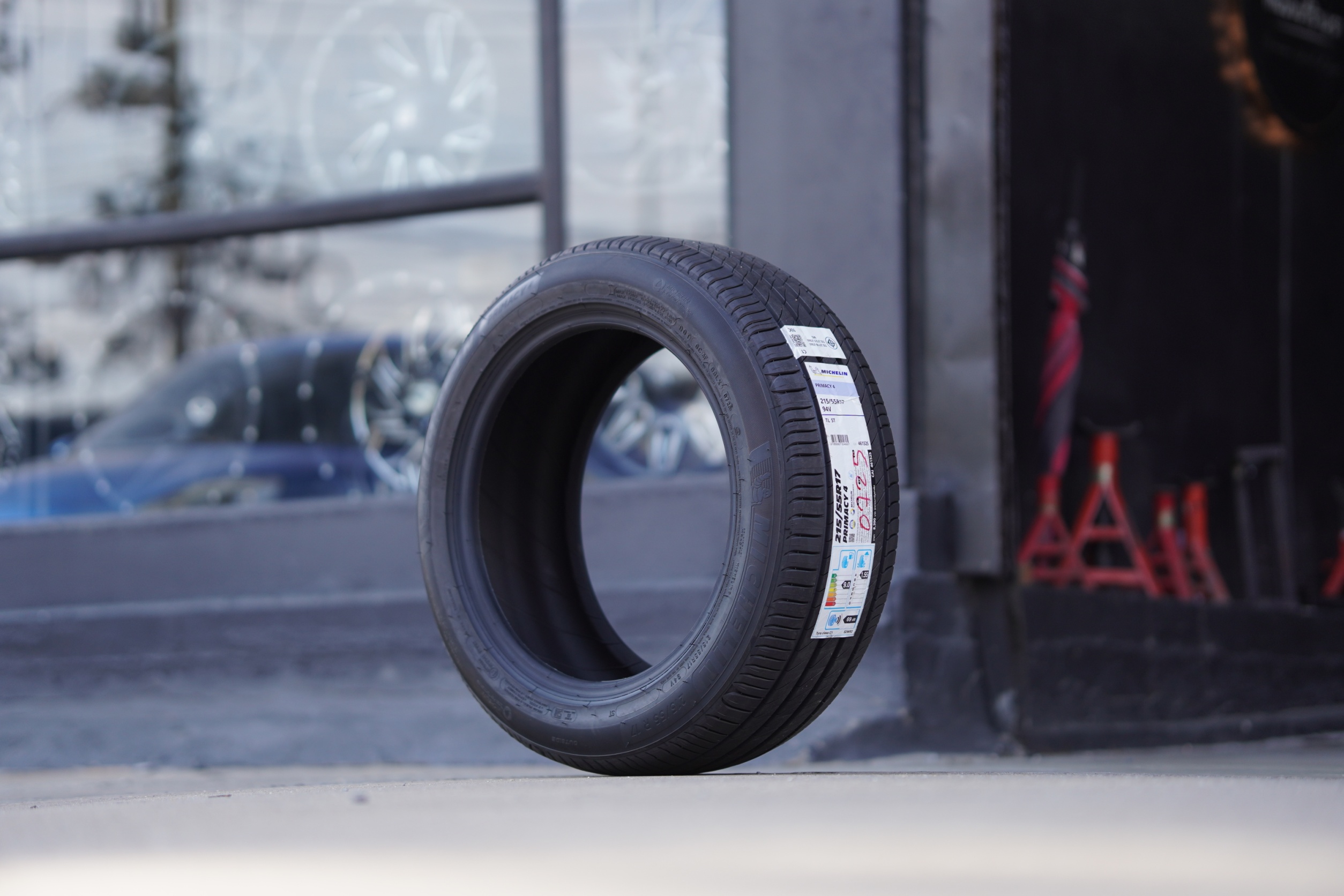 MICHELIN 215/55-17 PRIMACY 4ST
