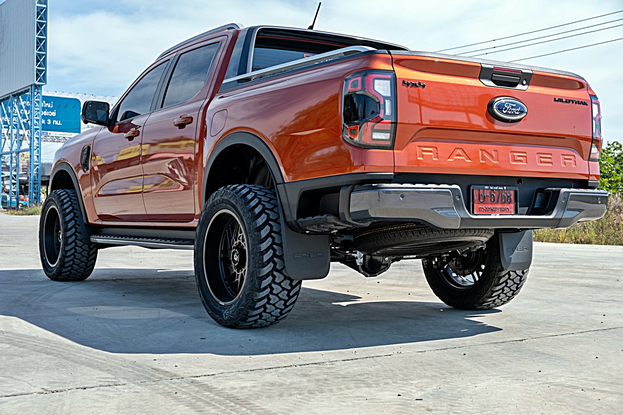 Ford wildtrak nextgen จองคิวมาจาก ภูเก็ต ทำทรงเมกา ครบชุดที่ STEP9