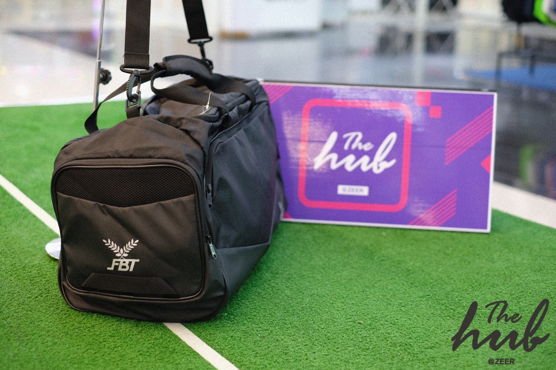 กระเป๋าเสื้อผ้า FBT