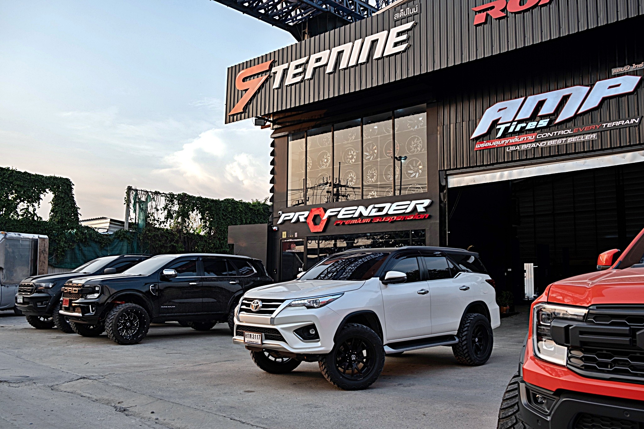 TOYOTA FORTUNER ทรงเมกาที่ STEP9