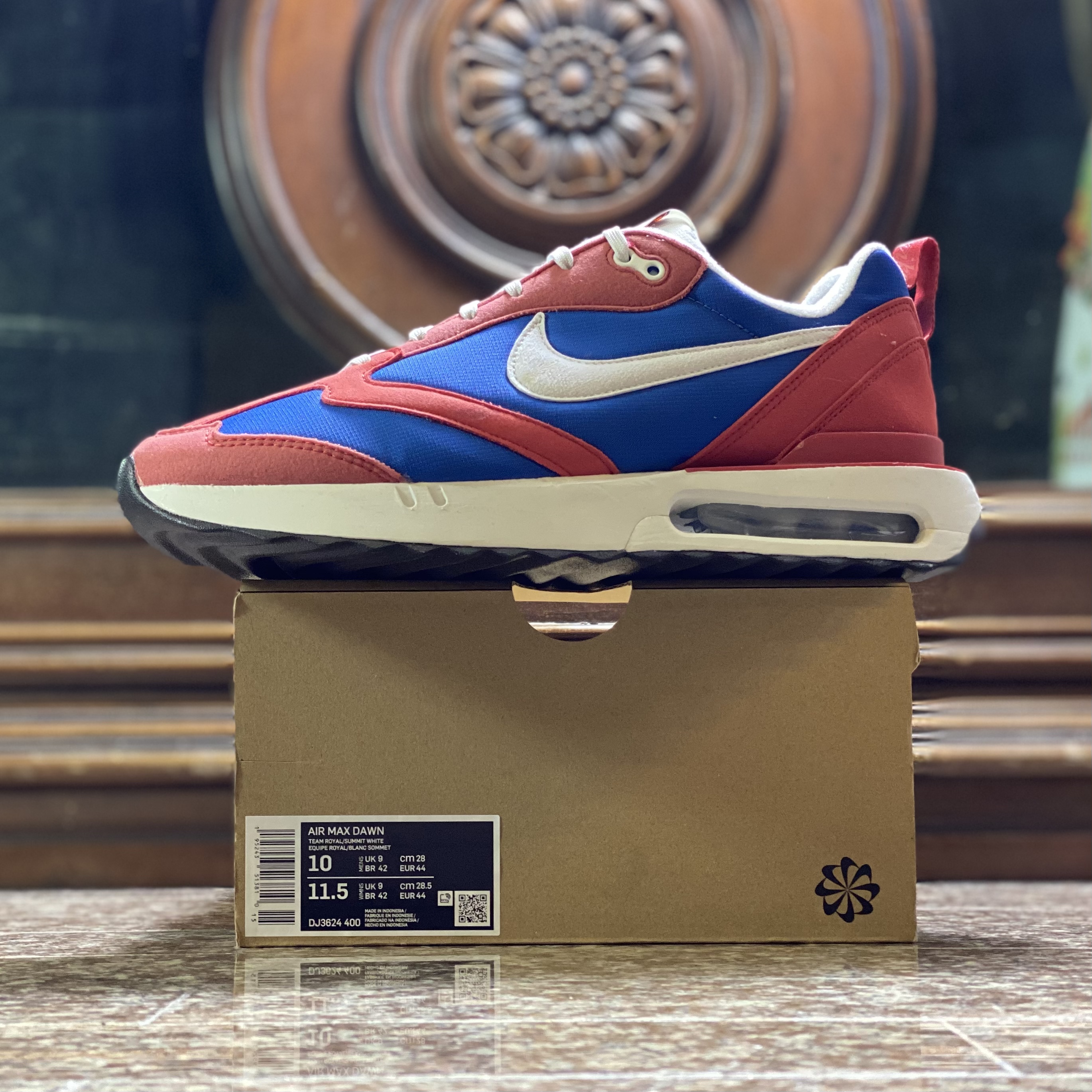 รองเท้า Nike Air Max Dawn ‘Team Red’ (M10US)