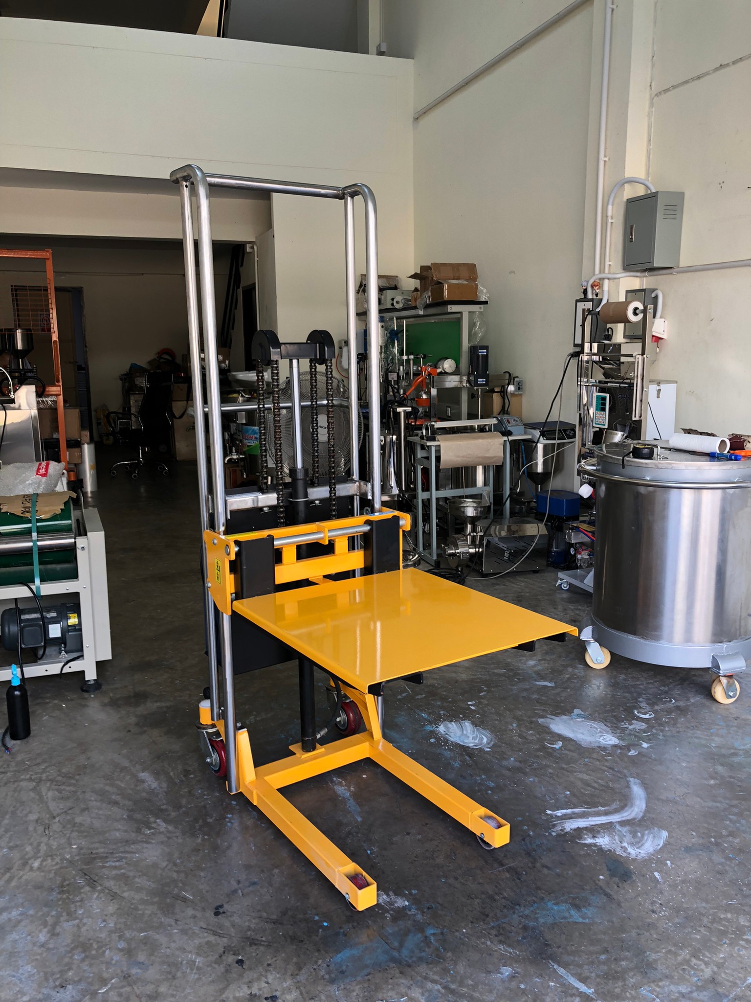 17316 รถยกไฟฟ้า Forklift mini 400kg. stacker ไฟฟ้า