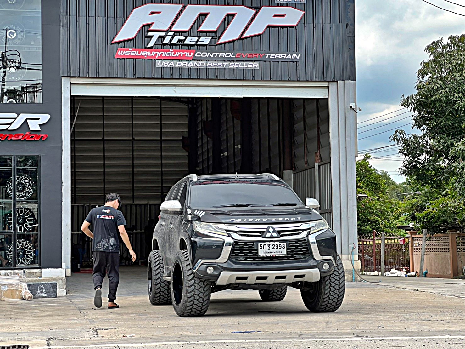 #PAJERO_ทรงเมกา ที่ STEP9