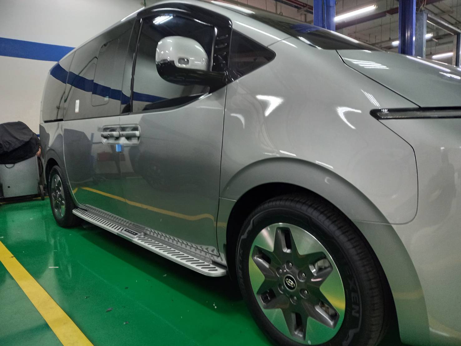 บันไดข้างStaria