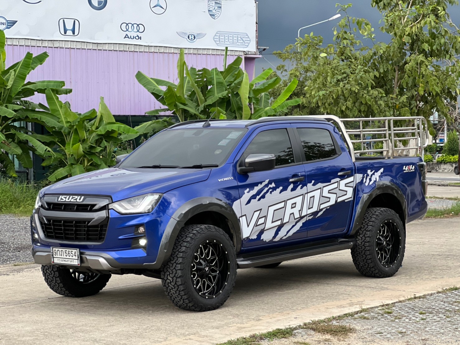 D-MAX ทรงเมกา ขอบ20