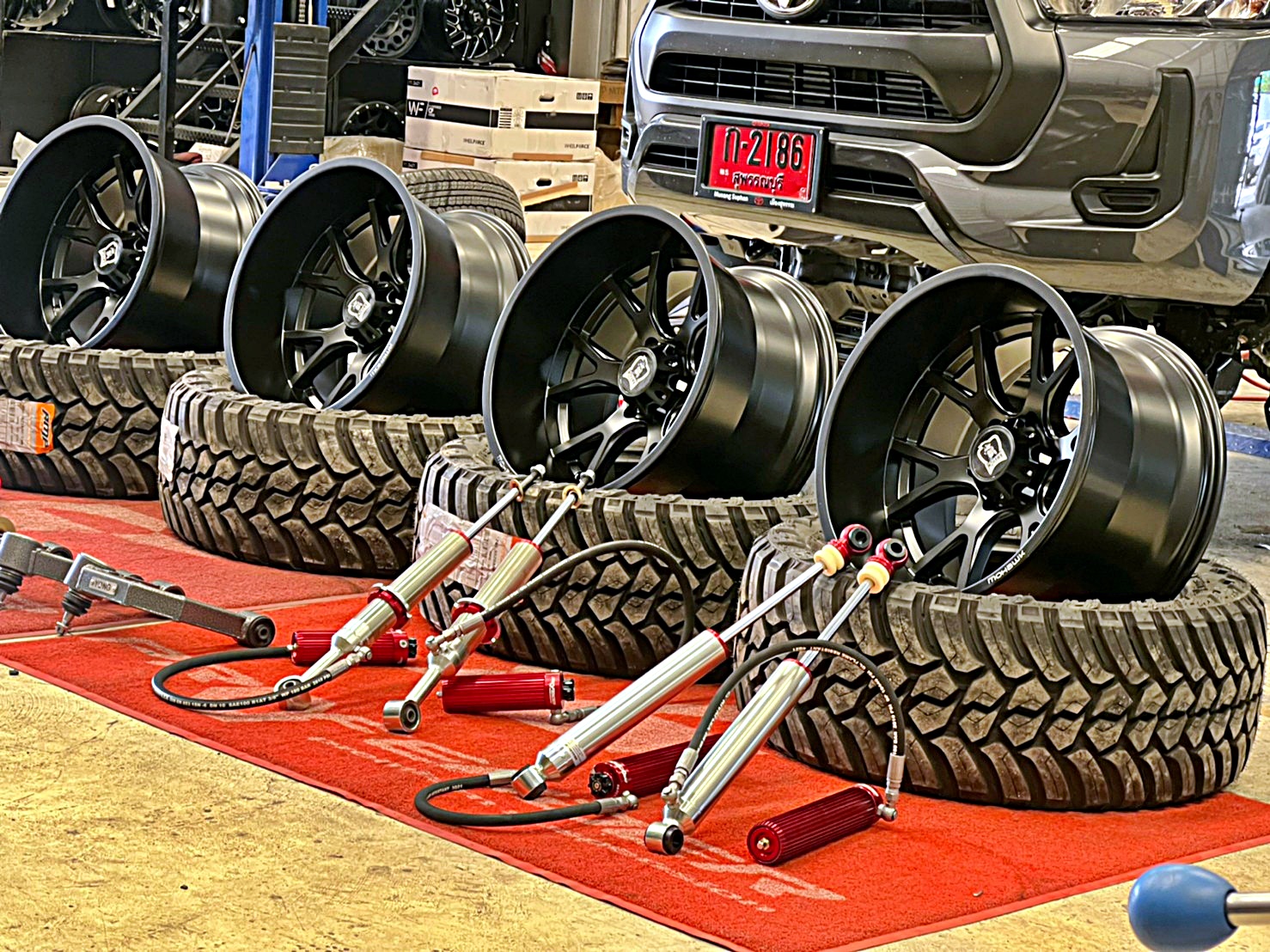 #TOYOTA_REVO_หัวเดียว จองคิวมาจากสุพรรณบุรี ทำทรงเมกาที่STEP9