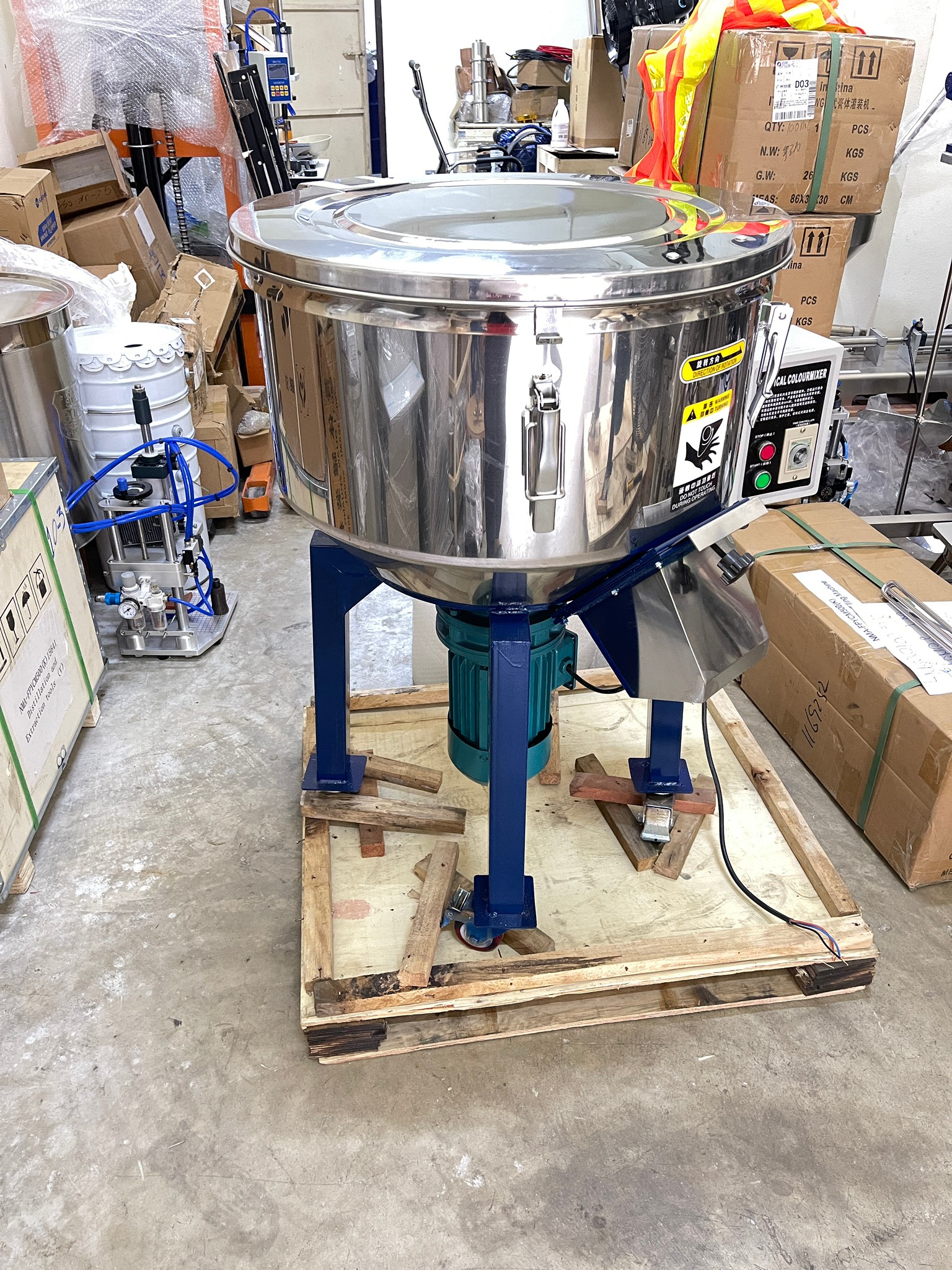 เครื่องผสมอเนกประสงค์ ผสมอาหาร ผสมยา ผสมเม็ดพลาสติก และอื่นๆ MM1 stainless steel mixer