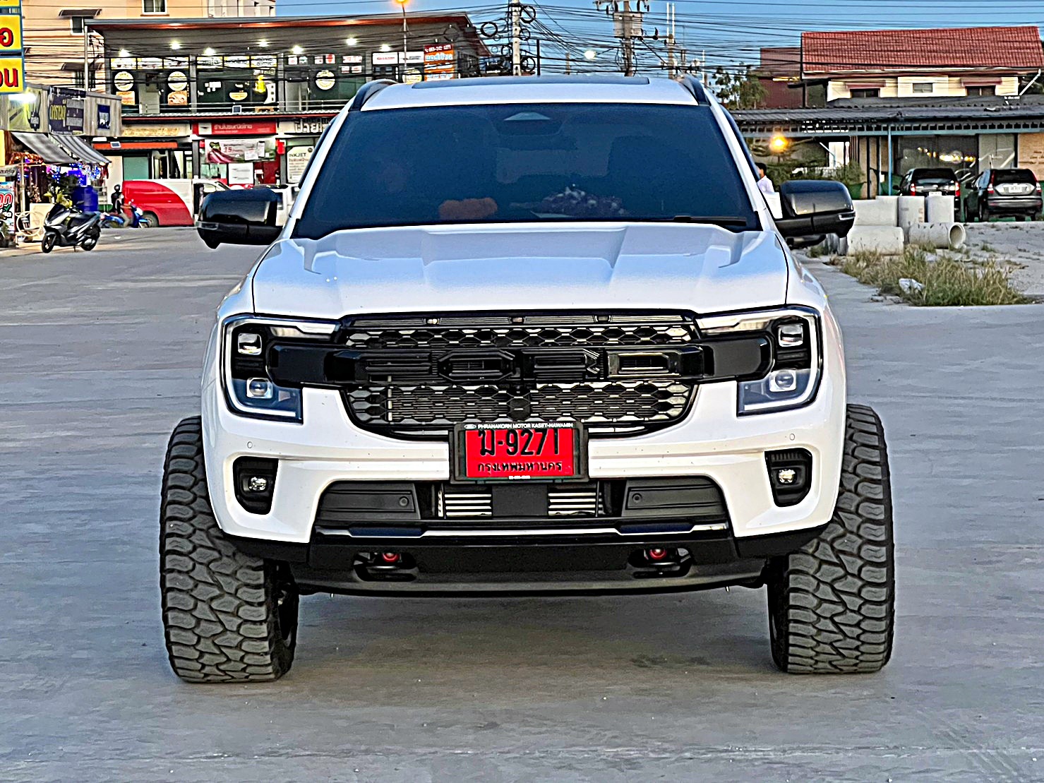 FORD EVEREST NEXTGEN ล้อแท้ HOSTILE H120 ขอบ22 ที่ STEP9