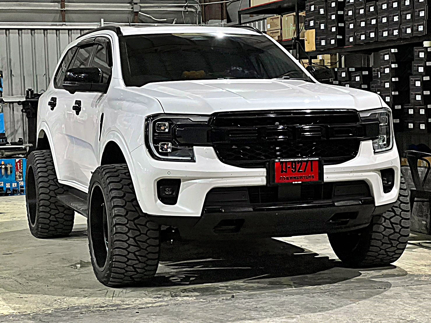 FORD EVEREST NEXTGEN ล้อแท้ HOSTILE H120 ขอบ22 ที่ STEP9