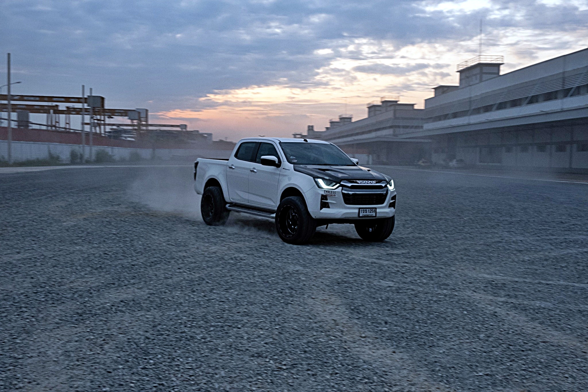 #จากตัวเตี้ยรถซิ่งสู่ตัวสูงทรงเมกา ที่ step9