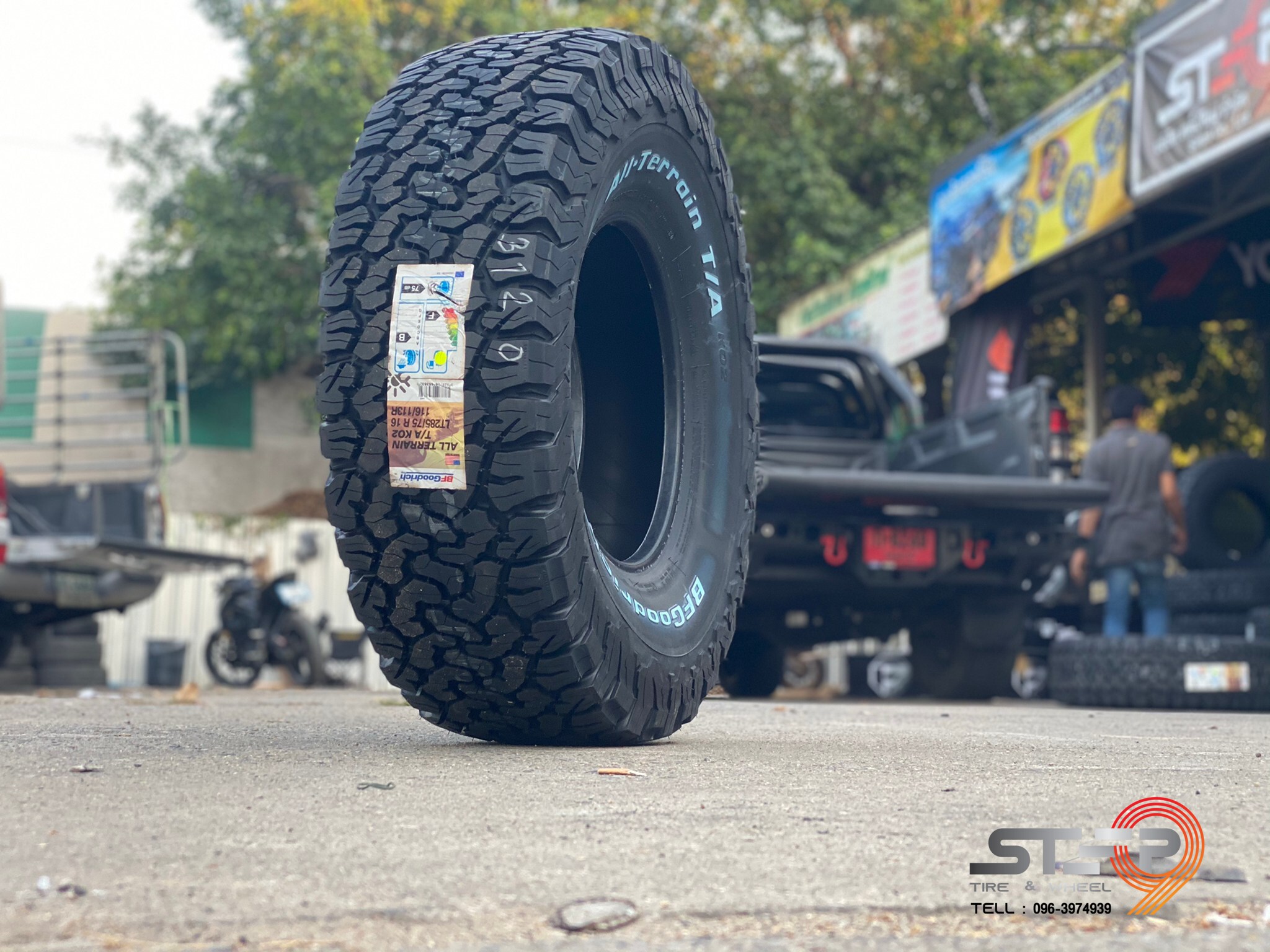 BF GOODRICH KO2 215/75-15 ราคาถูกที่ STEP9