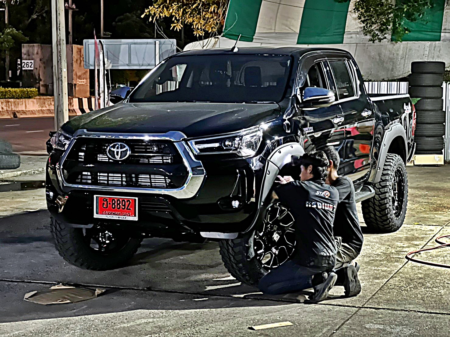 REVO_ทรงเมกา ยกแบบโช๊คเดิม